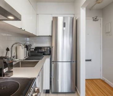 Fantastic Fully Renovated Studio With SS appliance, Vancouver Downtown - Photo 1