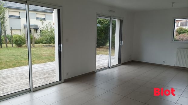 Location Maison 6 pièces 127m² CHAVAGNE 35310 - Photo 1