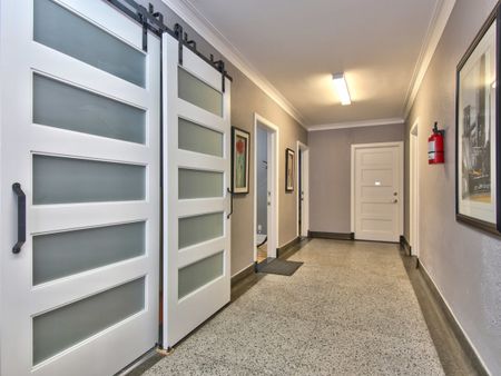 4785 Rue Dupuis, #1 - Photo 2