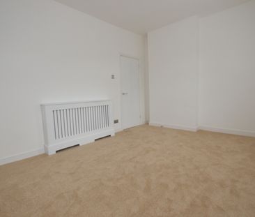 2 Bedroom Terraced House - Photo 1