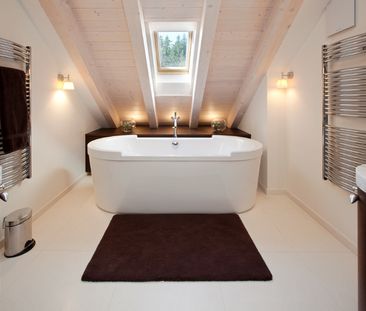 Superbe attique au centre de Crans - Photo 3