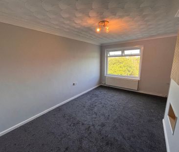 3 bedroom maisonette to rent - Photo 3