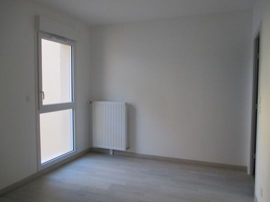 Location Appartement 2 Pièces 54 m² - Photo 1