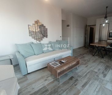 ΕΝΟΙΚΙΑΖΕΤΑΙ ΠΟΛΥΤΕΛΗΣ ΓΚΑΡΣΟΝΙΕΡΑ 47τ.μ. - Photo 2