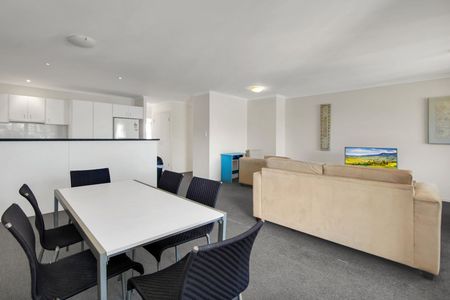 Coastal Living in a Secure 3-Bed Apartment - Photo 4