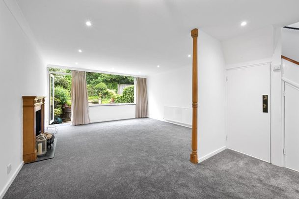 3 bedroom terraced house to rent - Photo 1