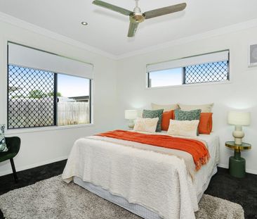 3 Hollanders Crescent, Kelso QLD 4815 - House For Rent | Domain - Photo 1