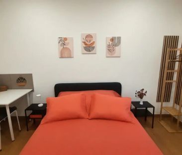 Room in a shared 2-bedroom apartment for rent in Sintra, bills incl... - Photo 6