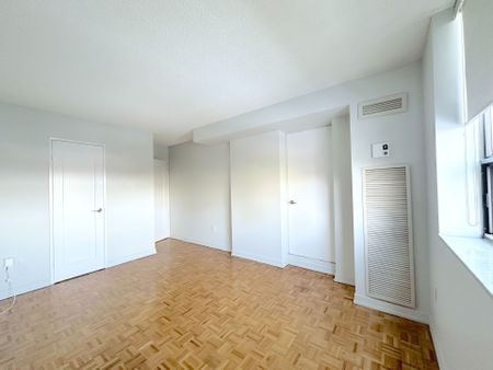 For Lease - 190 Clark Boulevard Unit# 1108, Brampton, Ontario - Photo 2