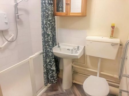 The Sanderlings, Ryhope, Sunderland, Tyne and Wear, SR2 0NU - Photo 4