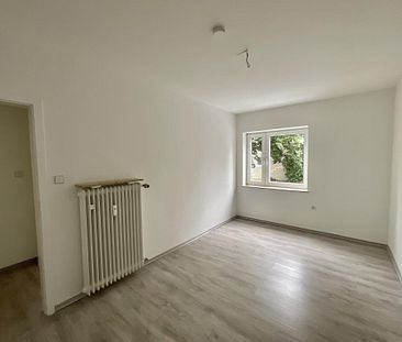 Erdgeschoss-Wohnung mit Balkon frei! *Nähe Stadthalle/Theater* - Photo 4