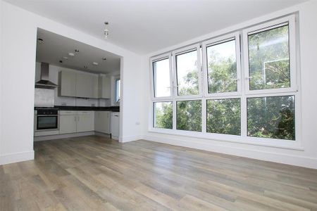 2 bedroom apartment to rent - Photo 3