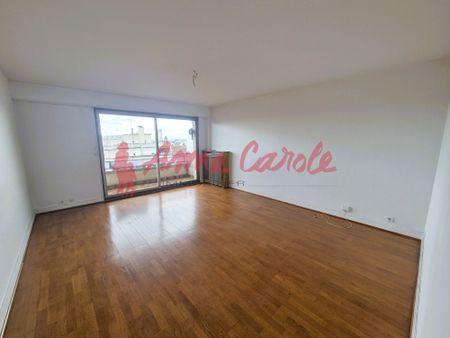 2 pièces de 53.22m² en étage avec balcon, cave et parking - Photo 2