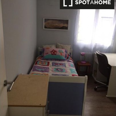 madrid, Community of Madrid 28017 - Photo 1