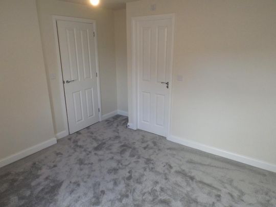 5 bedroom house to rent - Photo 1