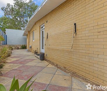 74 Ferdinand Crescent, Coolbellup WA 6163 - Photo 4