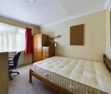 5 bedroom house to rent - Photo 4