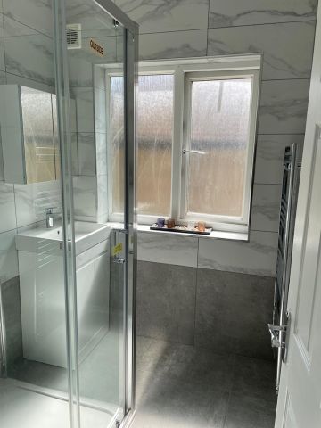 Room in a Shared House, Renters Avenue, NW4 - Photo 5