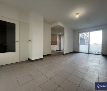 Location Appartement 2 pièces 57m² REIMS 51100 - Photo 3