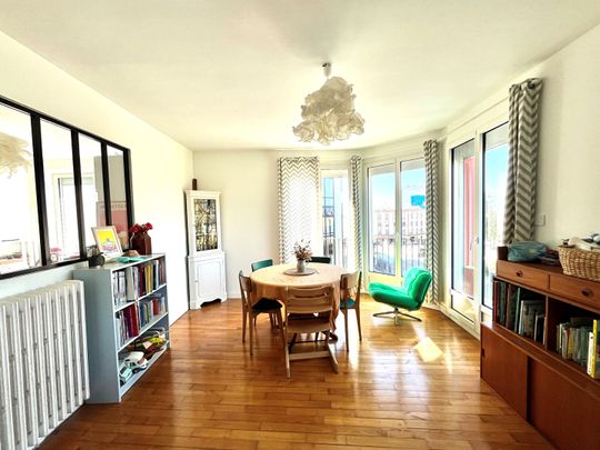 Location Appartement 5 pièces 93m² - Photo 1