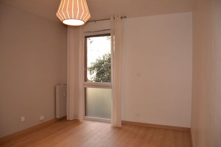 Studio Carmes avec chauffage compris - Photo 2