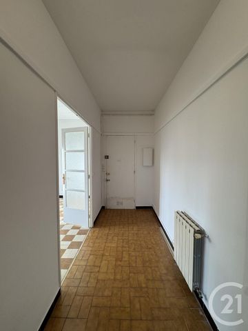 Location Appartement 3 pièces 74m² LA VALENTINE 11ème - Photo 5