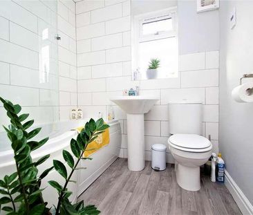 Longfield Drive, Halton, Leeds, LS15 - Photo 4