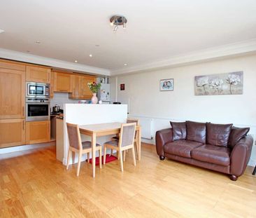 Goat Wharf, TW8, London - Photo 1