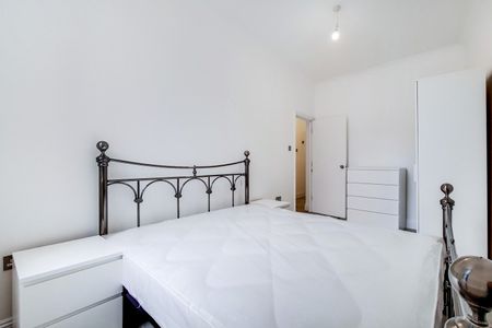 1 Bed Flat, Southampton Way, SE5 - Photo 5