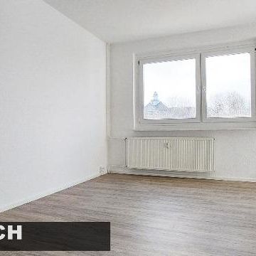 Einbauküche 1 Zimmer, Balkon, frisch saniert, Aufzug - Photo 1