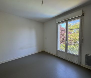 Location Appartement 2 pièces 44m² ST JEAN DE LA RUELLE 45140 - Photo 5