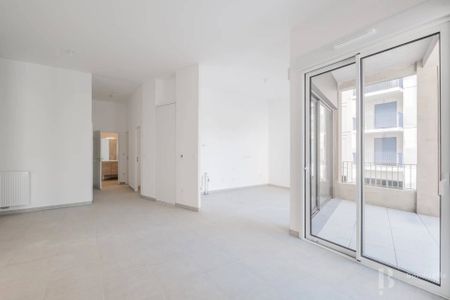 Rental Apartment Bordeaux Saint-Jean - Photo 2