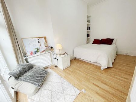 6 bedroom flat share to rent - Photo 4