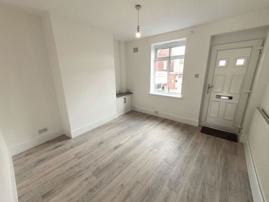 Mount Street, Halesowen - Photo 1