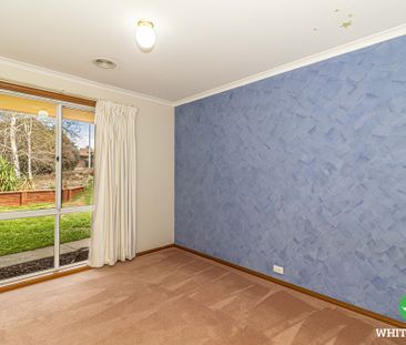 9 Firbank Close, Isabella Plains ACT 2905 - House For Rent | Domain - Photo 6