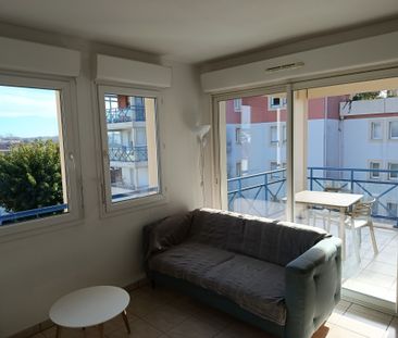 Location Appartement 2 pièces 44m² - Photo 2