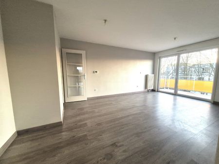 Location Appartement 3 pièces 61m² ST ANDRE LEZ LILLE 59350 - Photo 2