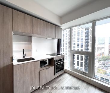 88 North Condos and Lofts 77 , #1715 - Photo 6