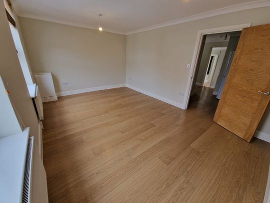 1 Bed Flat, High Street, E17 - Photo 1