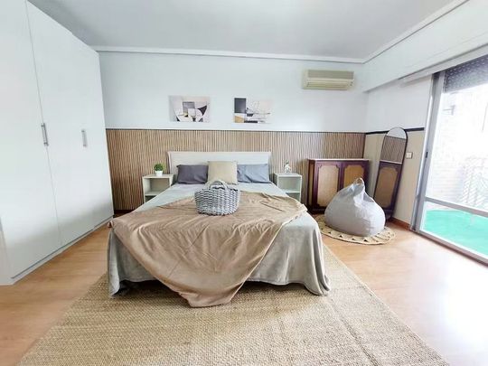 Calle de Beatriz de Bobadilla, Madrid, Community of Madrid 28040 - Photo 1