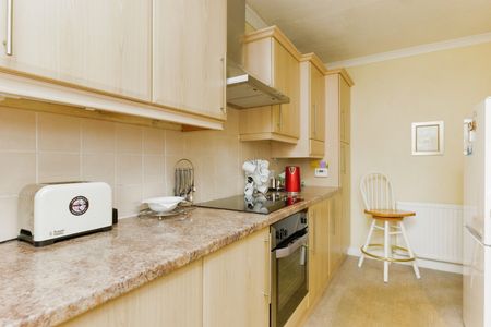 2 Bed Flat, Knapdale Street, G22 - Photo 4