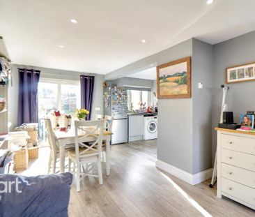 3 bedroom terraced house to rent - Photo 4