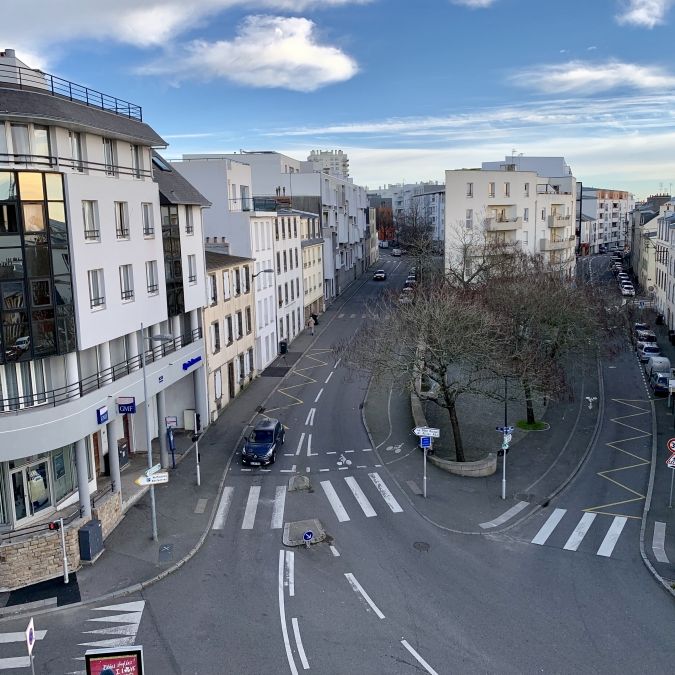 A louer appartement Brest Jaurès T1 Bis dernier étage 34 M2 - Photo 1