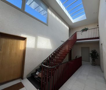 Location Appartement 4 pièces 96m² CHAMBERY 73000 - Photo 6