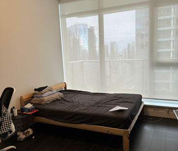 Luxury 2-Bedroom Condo Next to Metrotown SkyTrain For Rent! - Photo 5