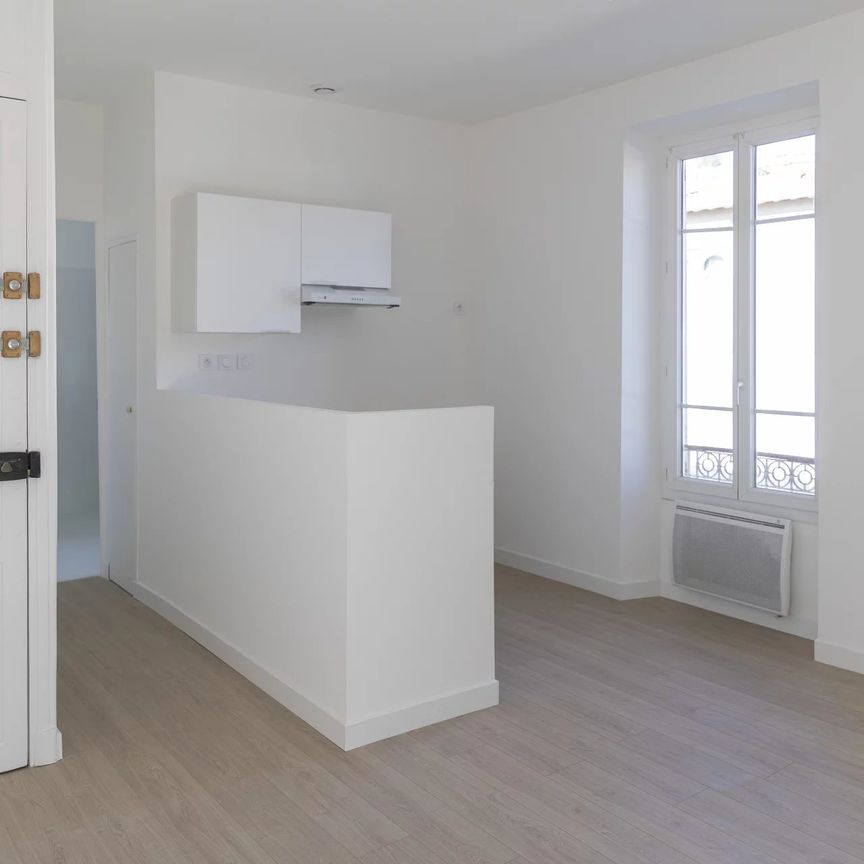 Location Appartement 3 pièces 52m² NICE 06100 - Photo 1