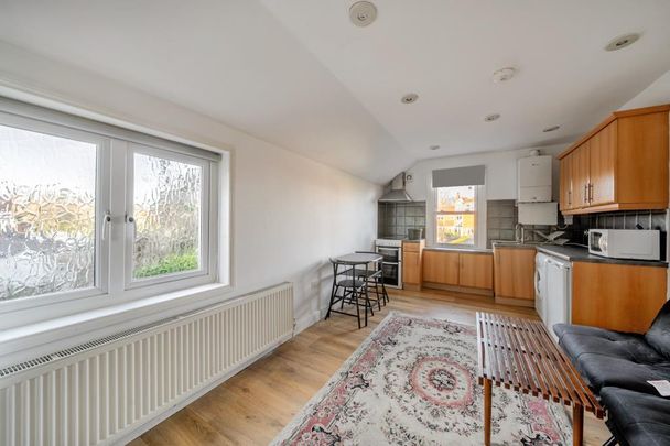 1 bedroom apartment to rent - Photo 1