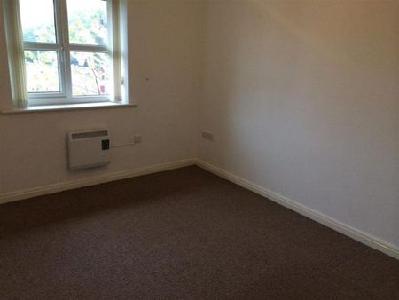 Harris Grange, Grange Park , St Helens - Photo 3