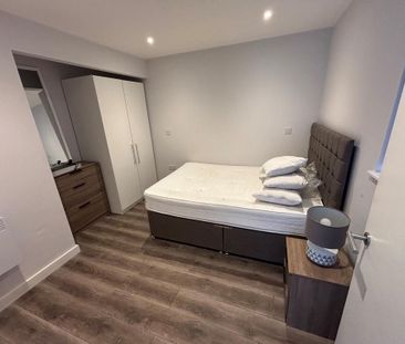 2 bedroom house to rent - Photo 1