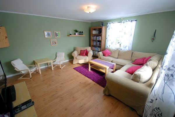 Naturnära nymålad trea en trappa upp - Foto 1